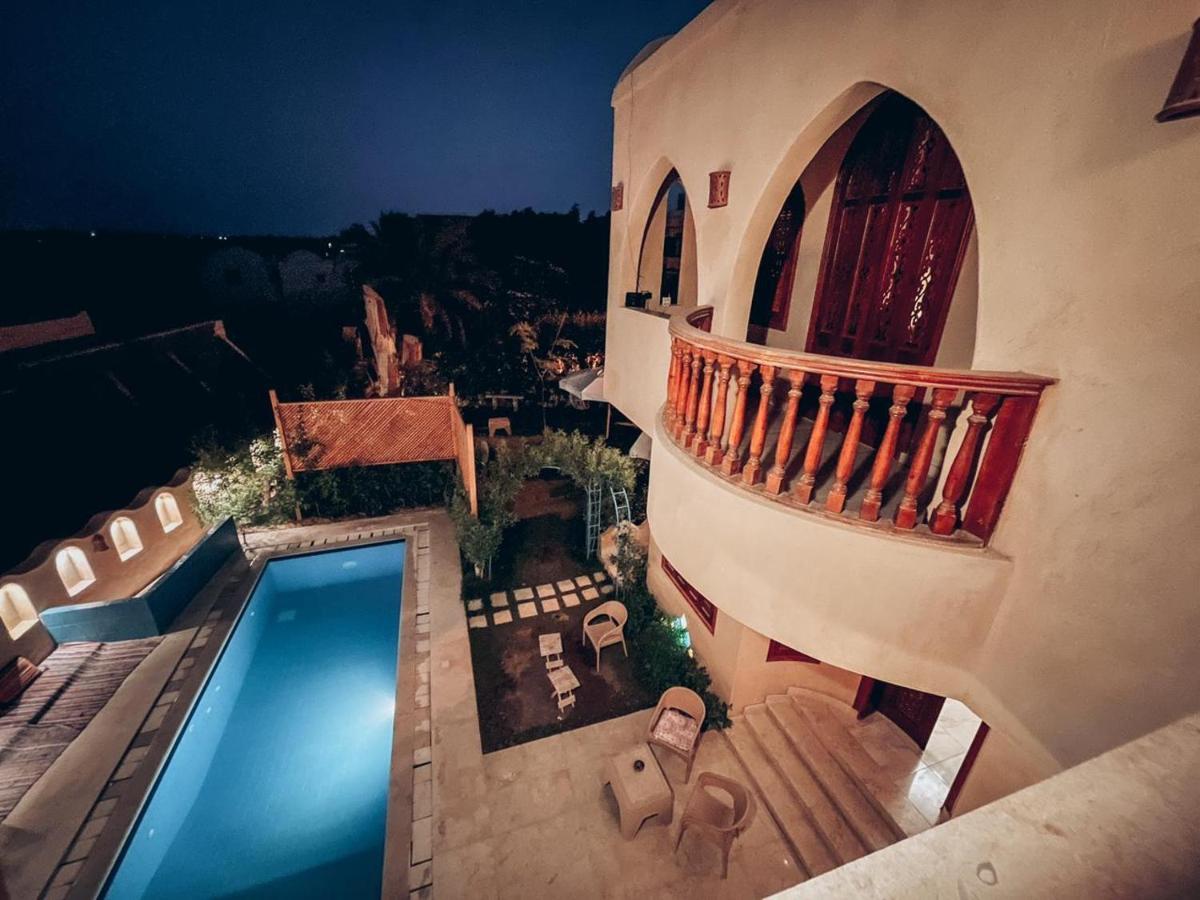 Tunis Palace - Fayoum Bagian luar foto